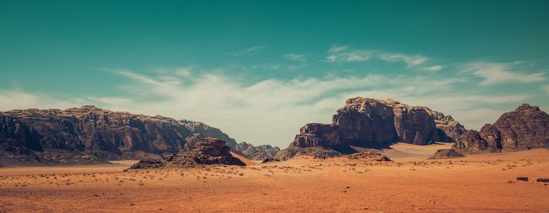 Tour di 2 ore in 4x4 nel Wadi Rum (con o senza pernottamento) (WR-JHT-001)